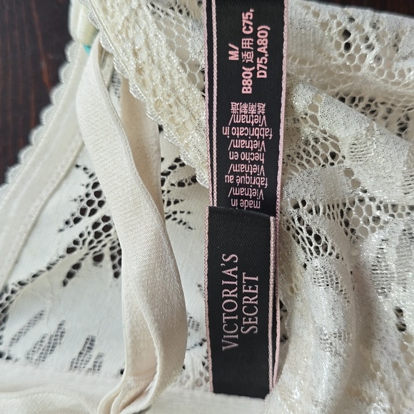Victoria's Secret Ivory Lace Bustier - Picture 4 of 4
